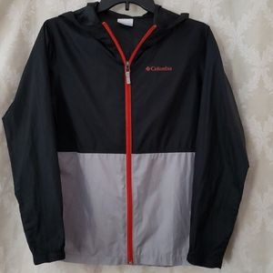 Like New Columbia wind jacket,black & gray